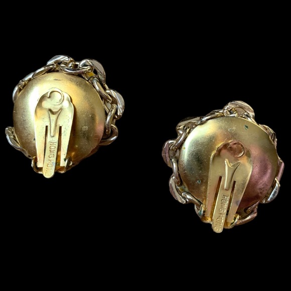 Vintage HONG KONG Yellow Bead Gold Plated Clip On Earrings Woman’s Jewelry - Picture 6 of 8